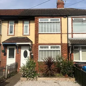 Entire Residential With Parking Kingston upon Hull