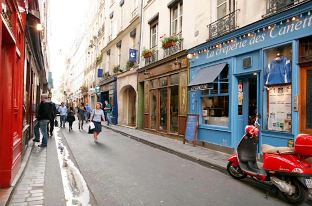 Le Marais - Republique City Studio Parigi